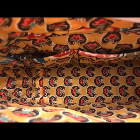 Vera Bradley hobo bag - Picture 2 of 4